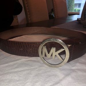Michael Kors leather belt
